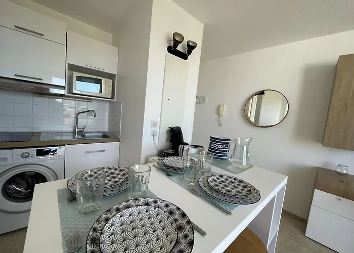 Appt 2 Pieces - Lr030-a310 * La Rochelle (Charente-Maritime)