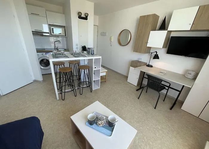 Appt 2 Pieces - Lr030-a310 La Rochelle (Charente-Maritime)