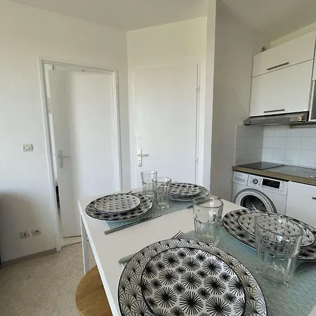 Appt 2 Pieces La Rochelle - Lr030-a310 Apartment *