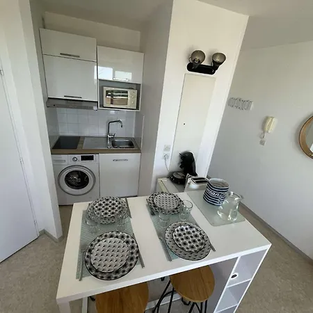 Appt 2 Pieces - Lr030-a310