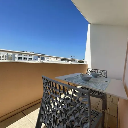 Apartment Appt 2 Pieces La Rochelle - Lr030-a310 *